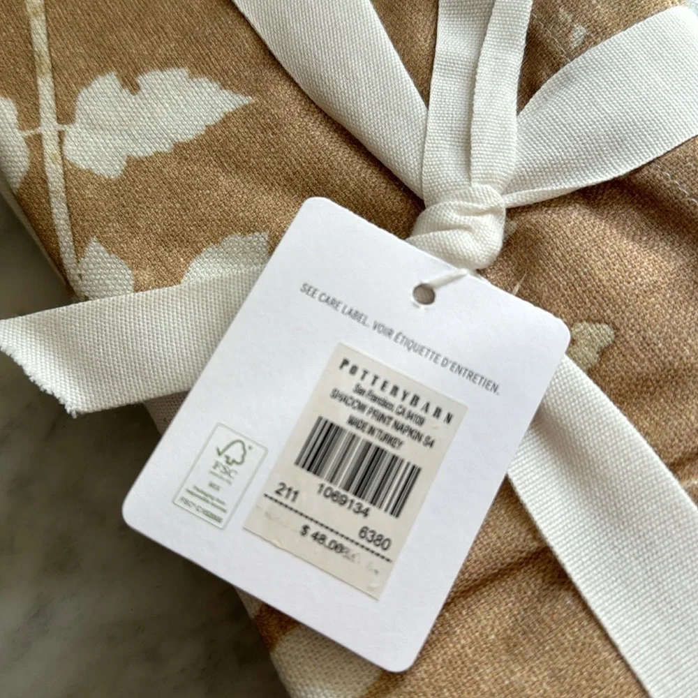 Pottery Barn Shadow Floral Napkins Set of Four